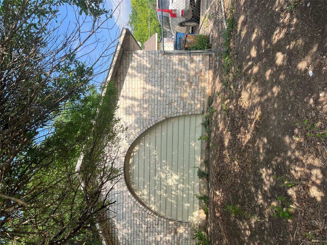 5402 Ponciana Dr - Photo 1