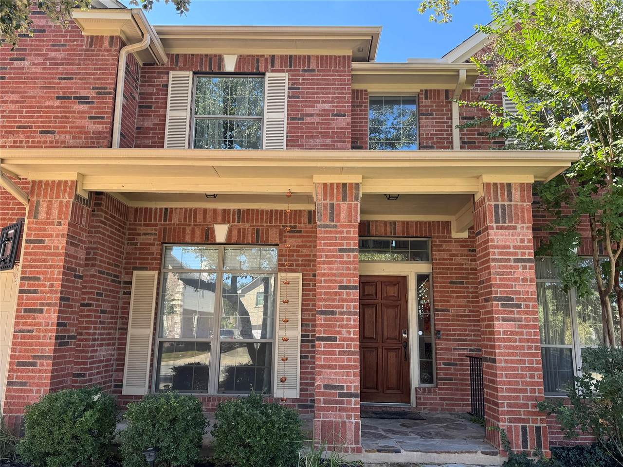 305 Aspen Cv - Photo 1