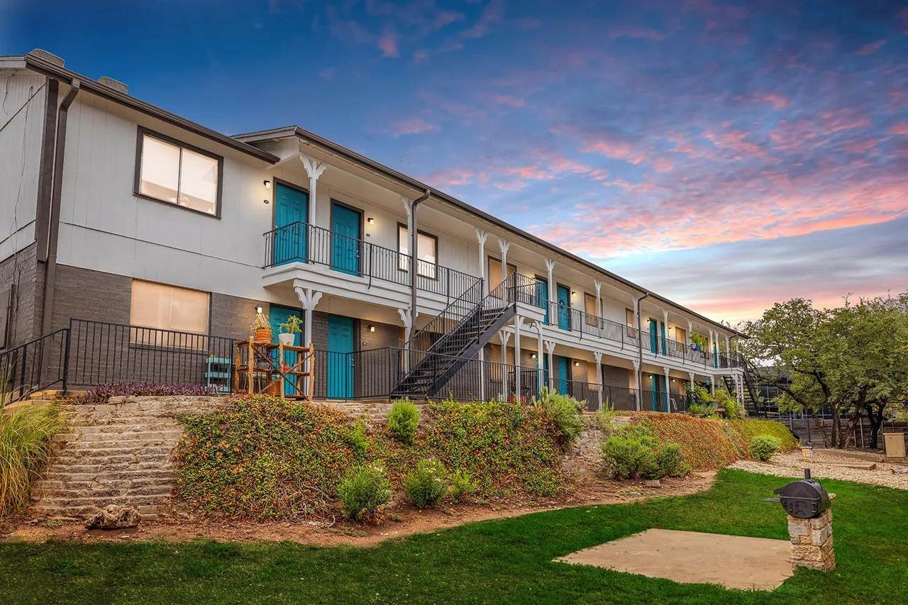 8100 Mopac Expy - Photo 1