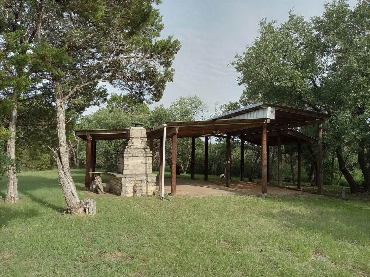 https://bt-photos.global.ssl.fastly.net/austin/1280_boomver_1_1200738-2.jpg