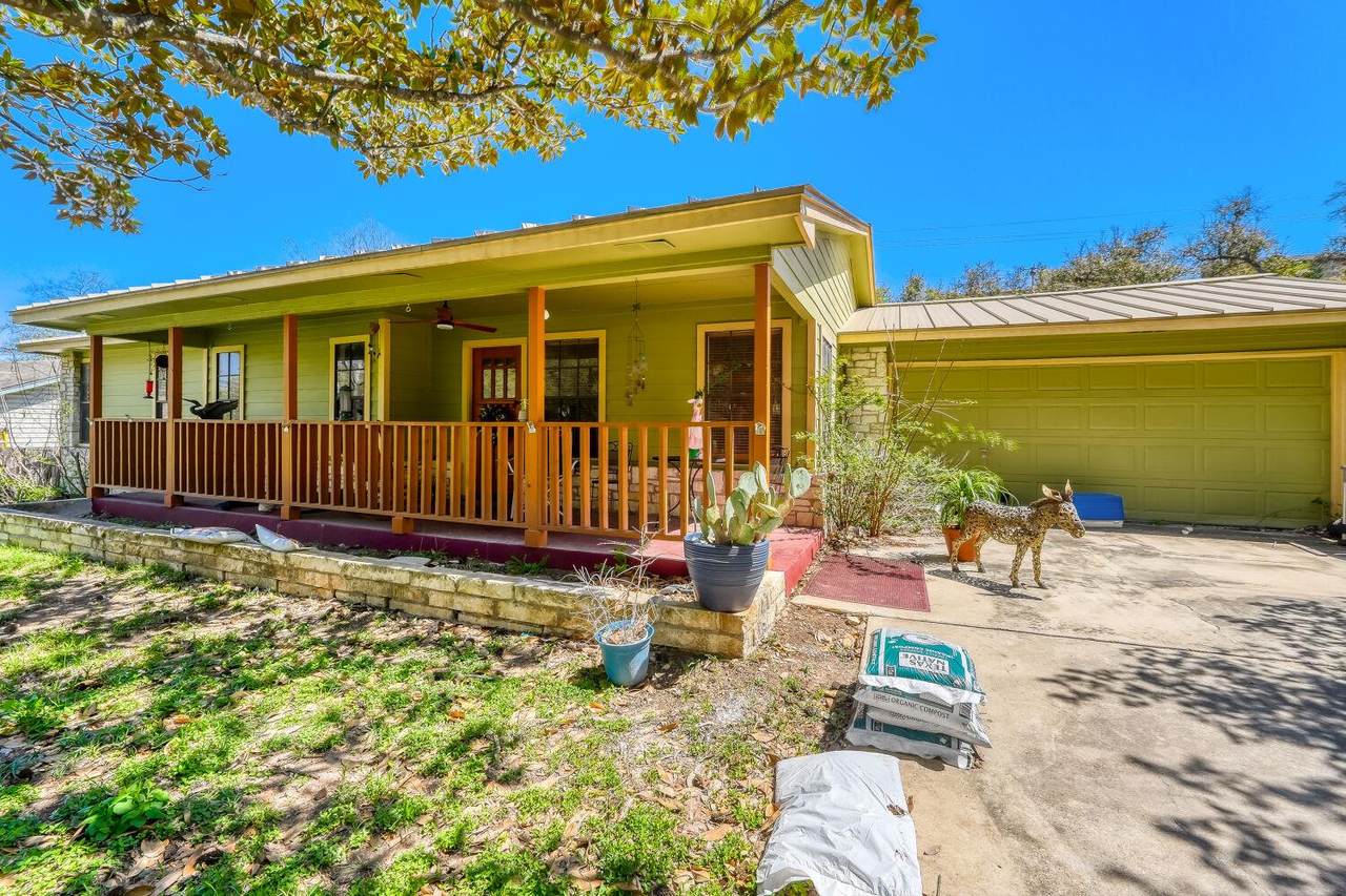6901 Raccoon Run - Photo 1