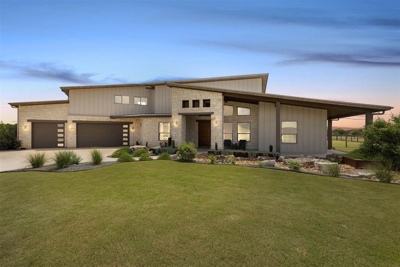 215 Mesa Vista Dr - Photo 1