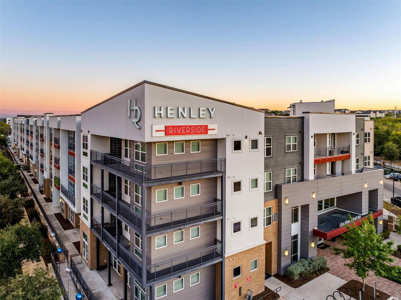 6107 Riverside Dr - Photo 1