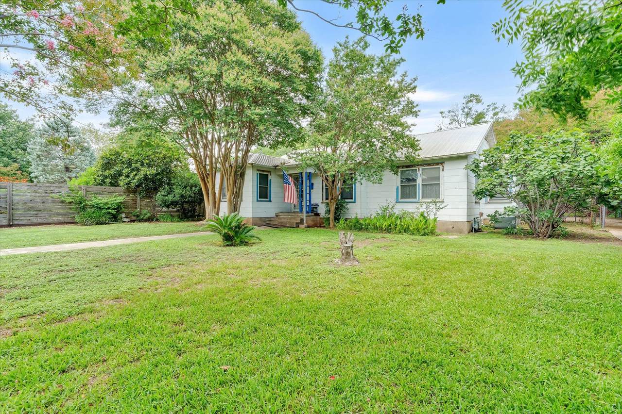 1206 Ruth Ave - Photo 1