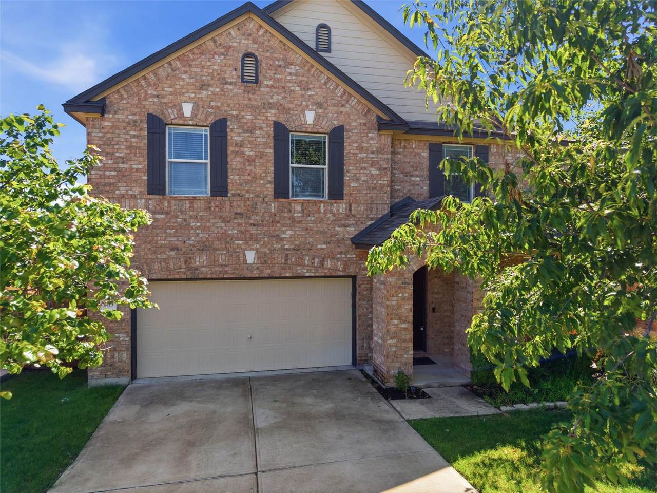1413 Ignacia Dr - Photo 1
