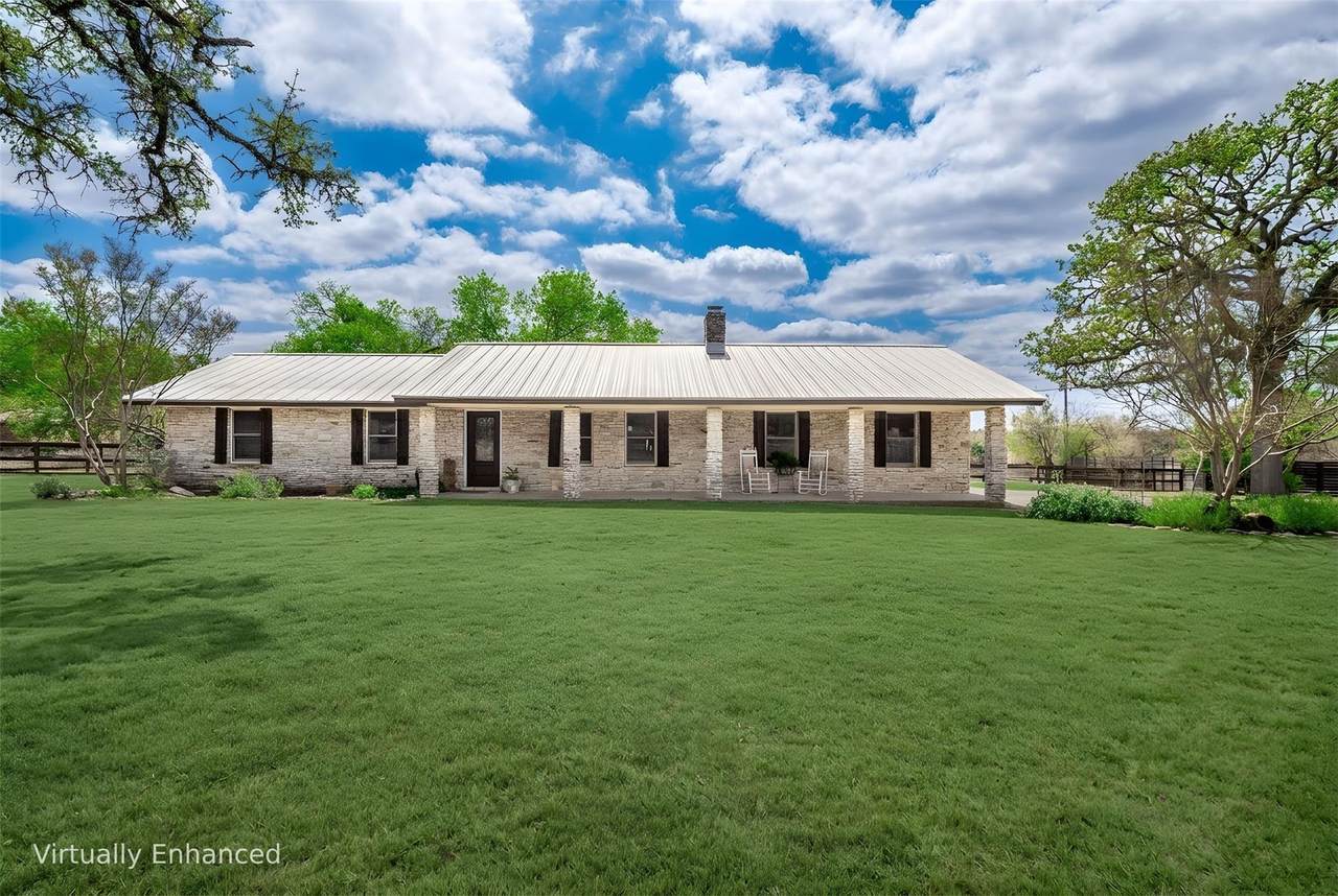 718 Post Oak Dr - Photo 1