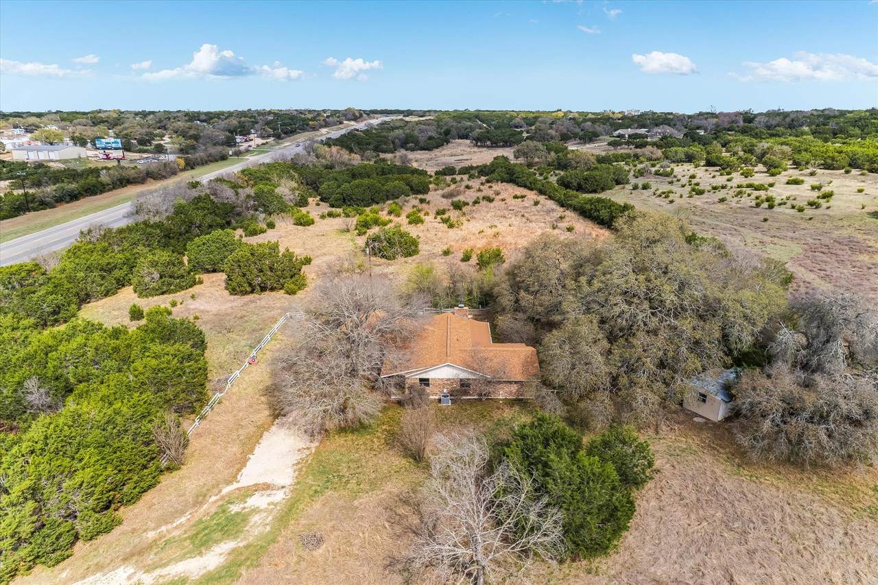 3569 Us Highway 281 - Photo 1
