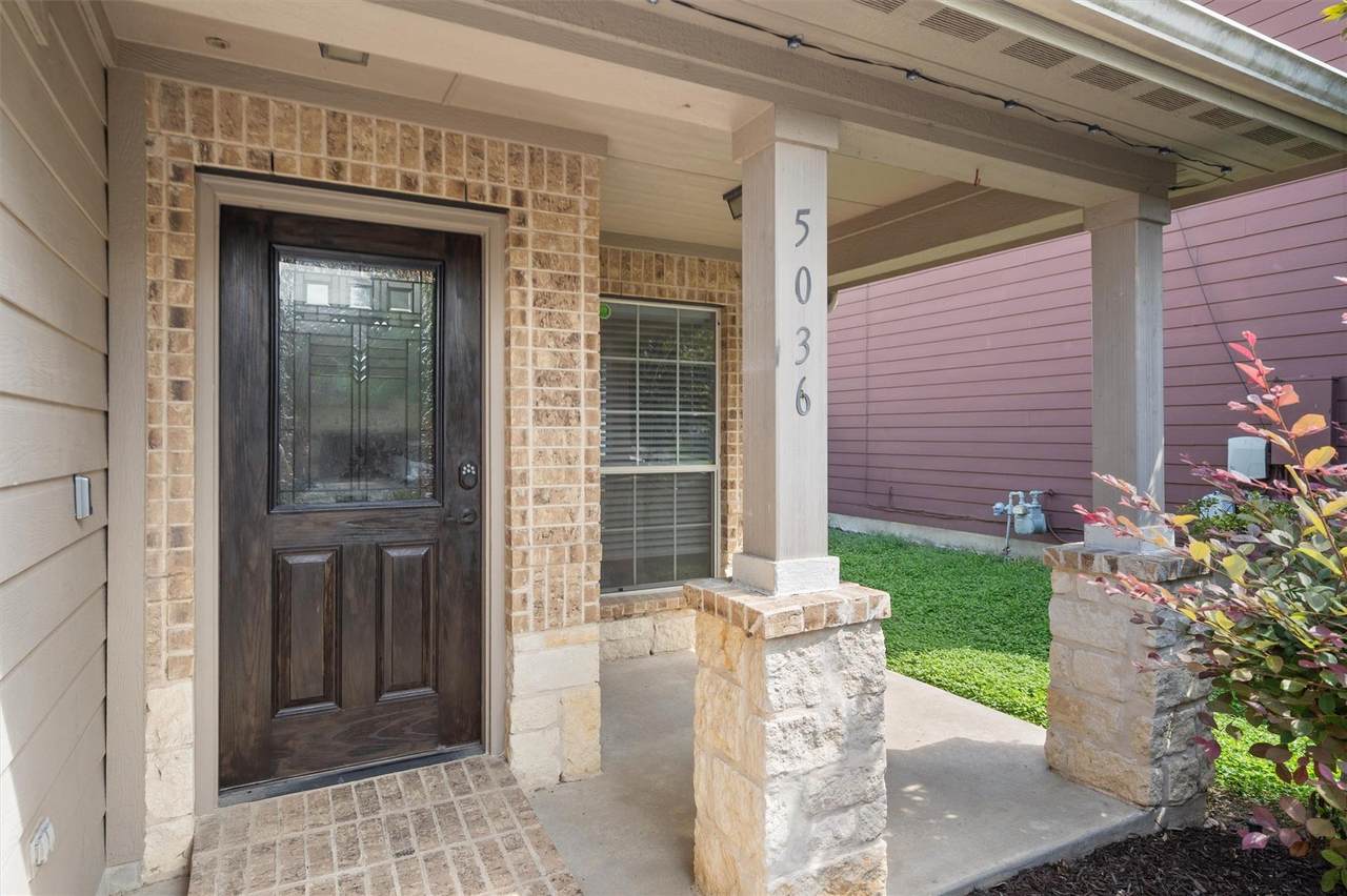 https://bt-photos.global.ssl.fastly.net/austin/1280_boomver_1_1313580-2.jpg
