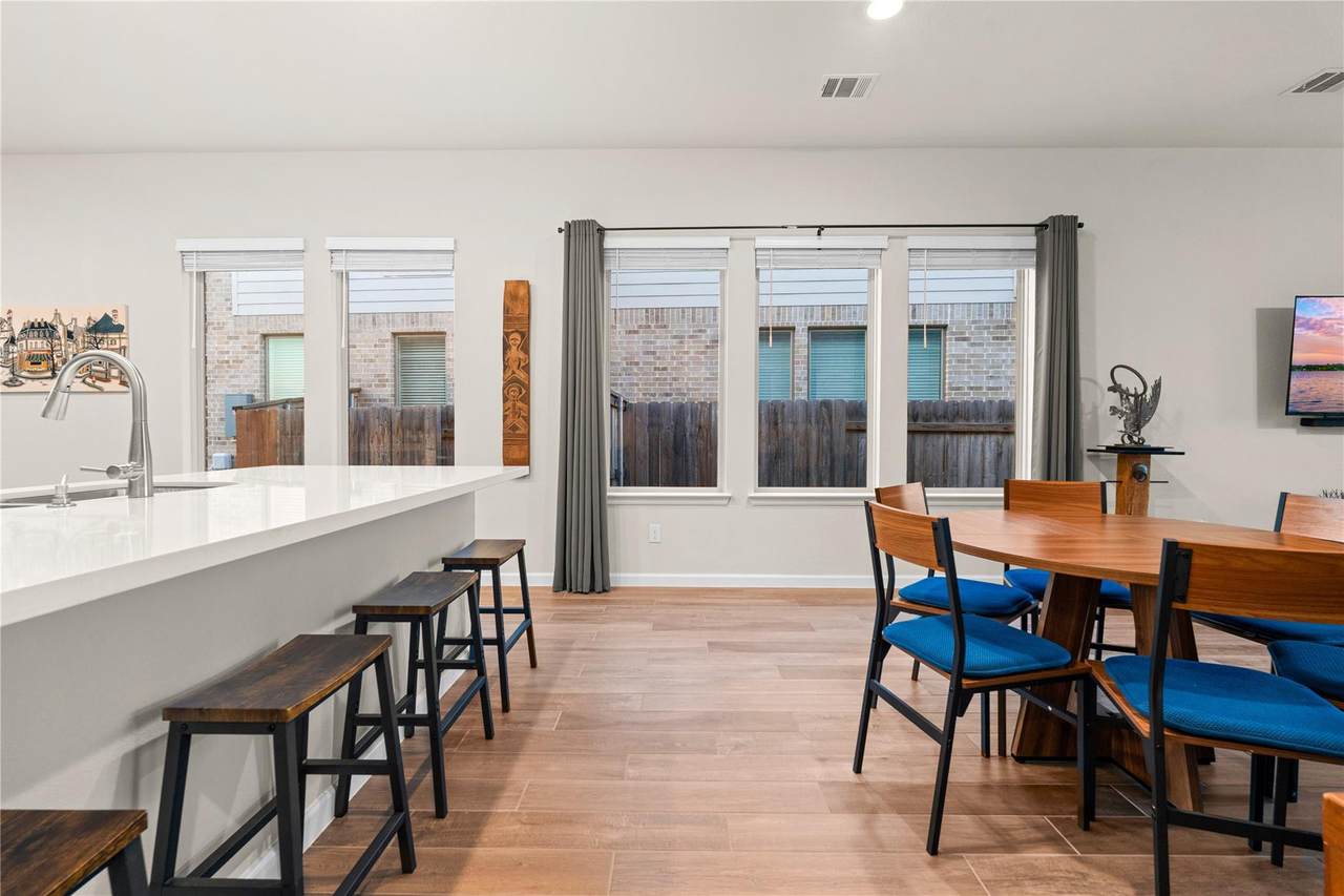 138 Reef Band Dr - Photo 1