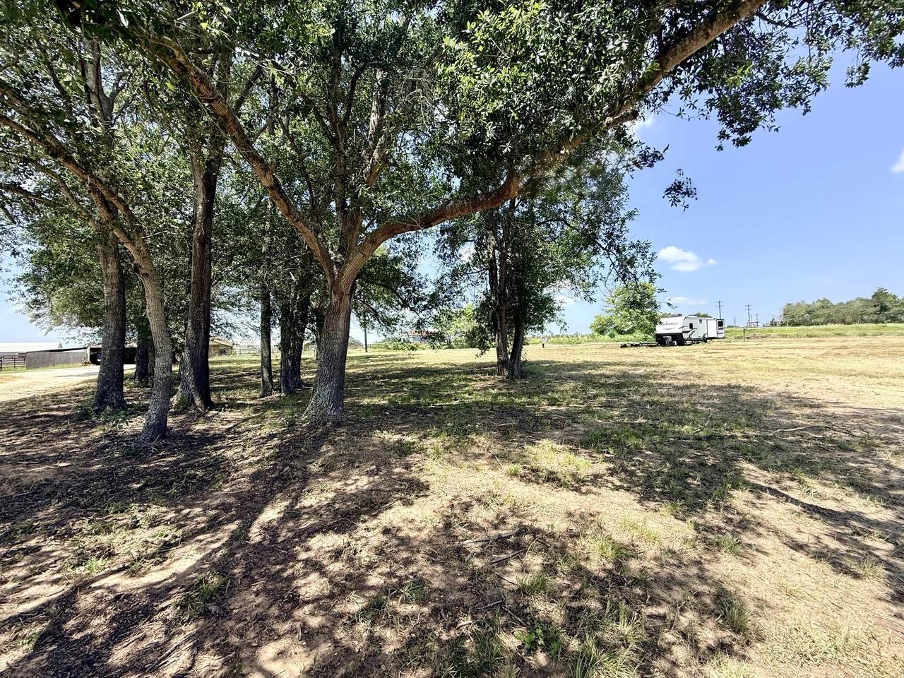 10901 County Road 367 - Photo 1