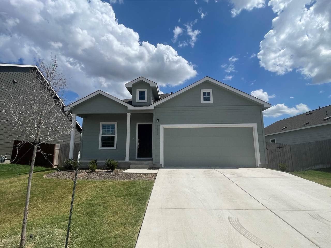 133 Akela Way - Photo 1
