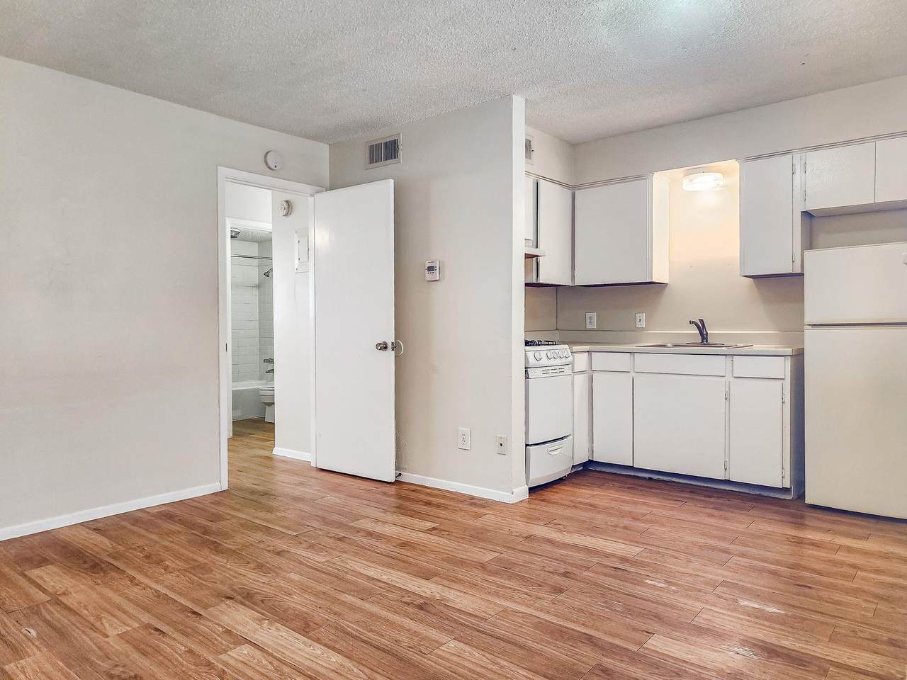 924 Dean Keeton St - Photo 1