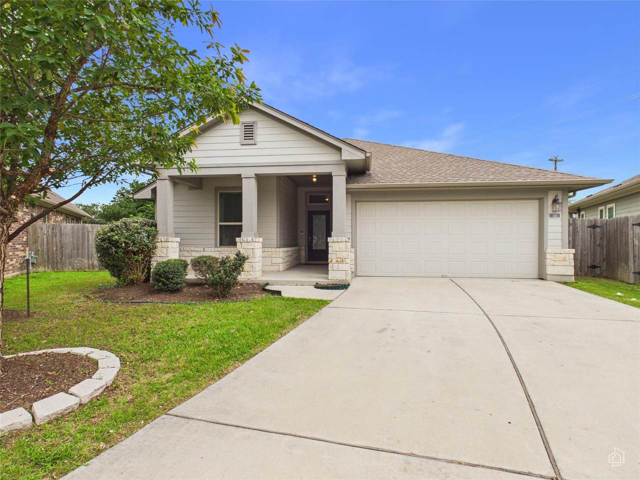 221 Bridgestone Way - Photo 1