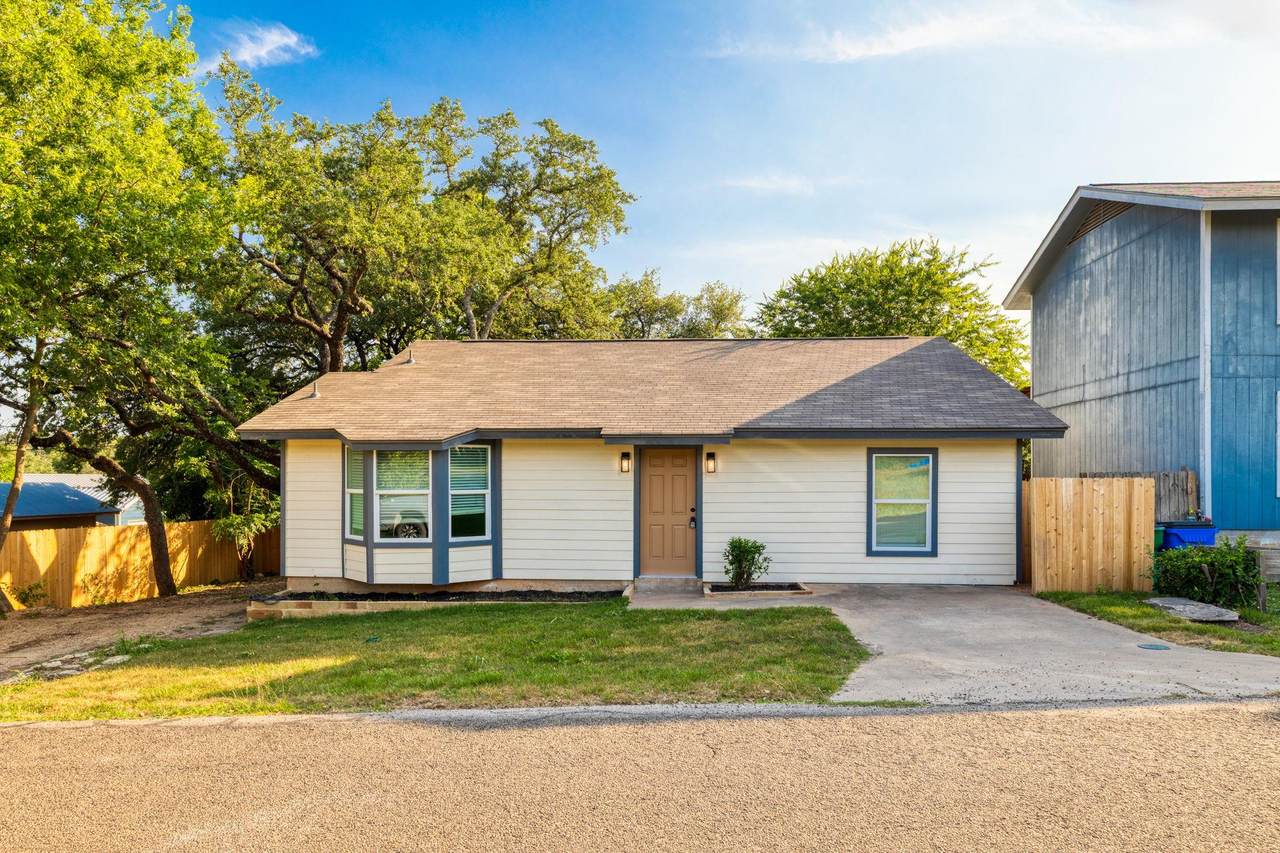 10808 Ridgeway St - Photo 1