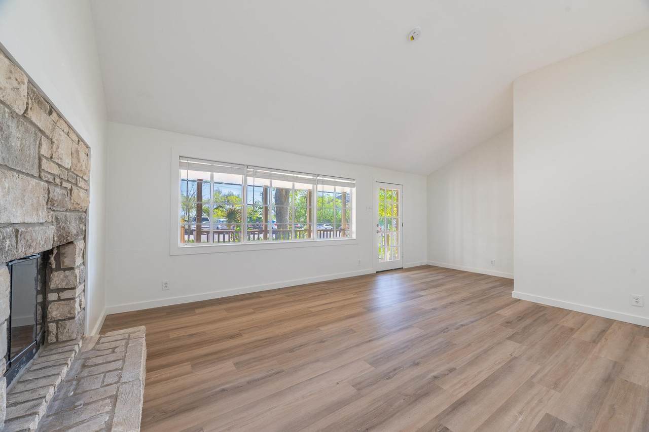 6700 Menchaca Rd - Photo 1