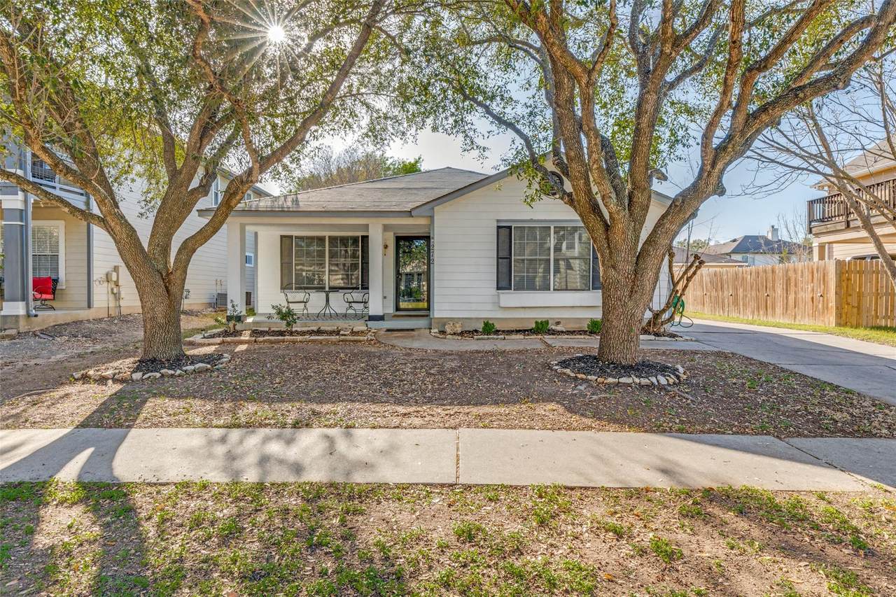 272 Tobin Dr - Photo 1