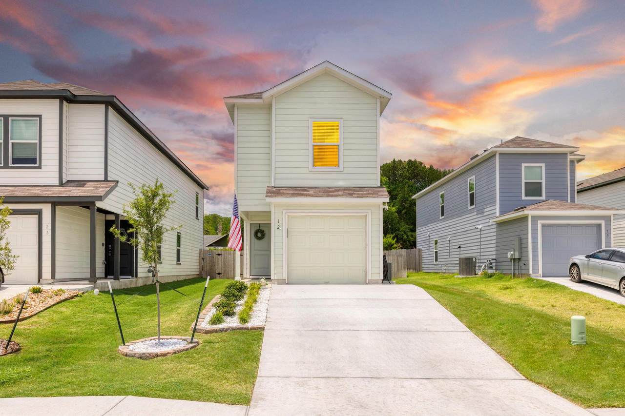 12 Trinity Cir - Photo 1