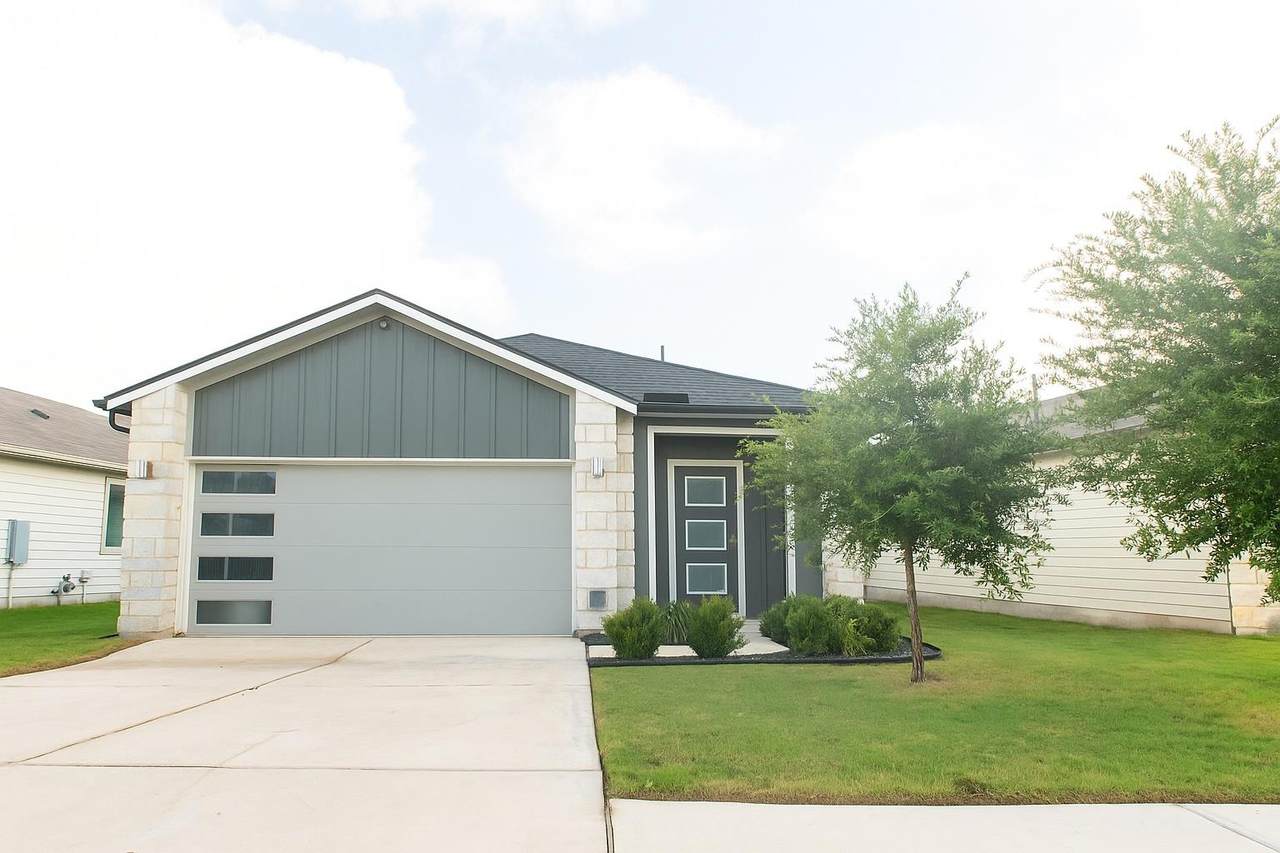 324 Millbrook Blvd - Photo 1