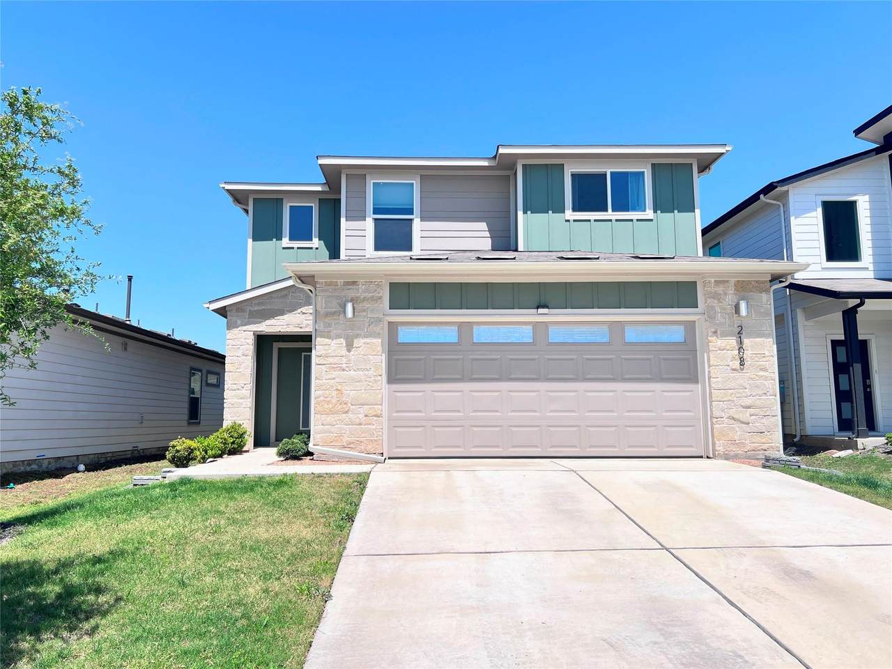 2108 Daleside Ln - Photo 1