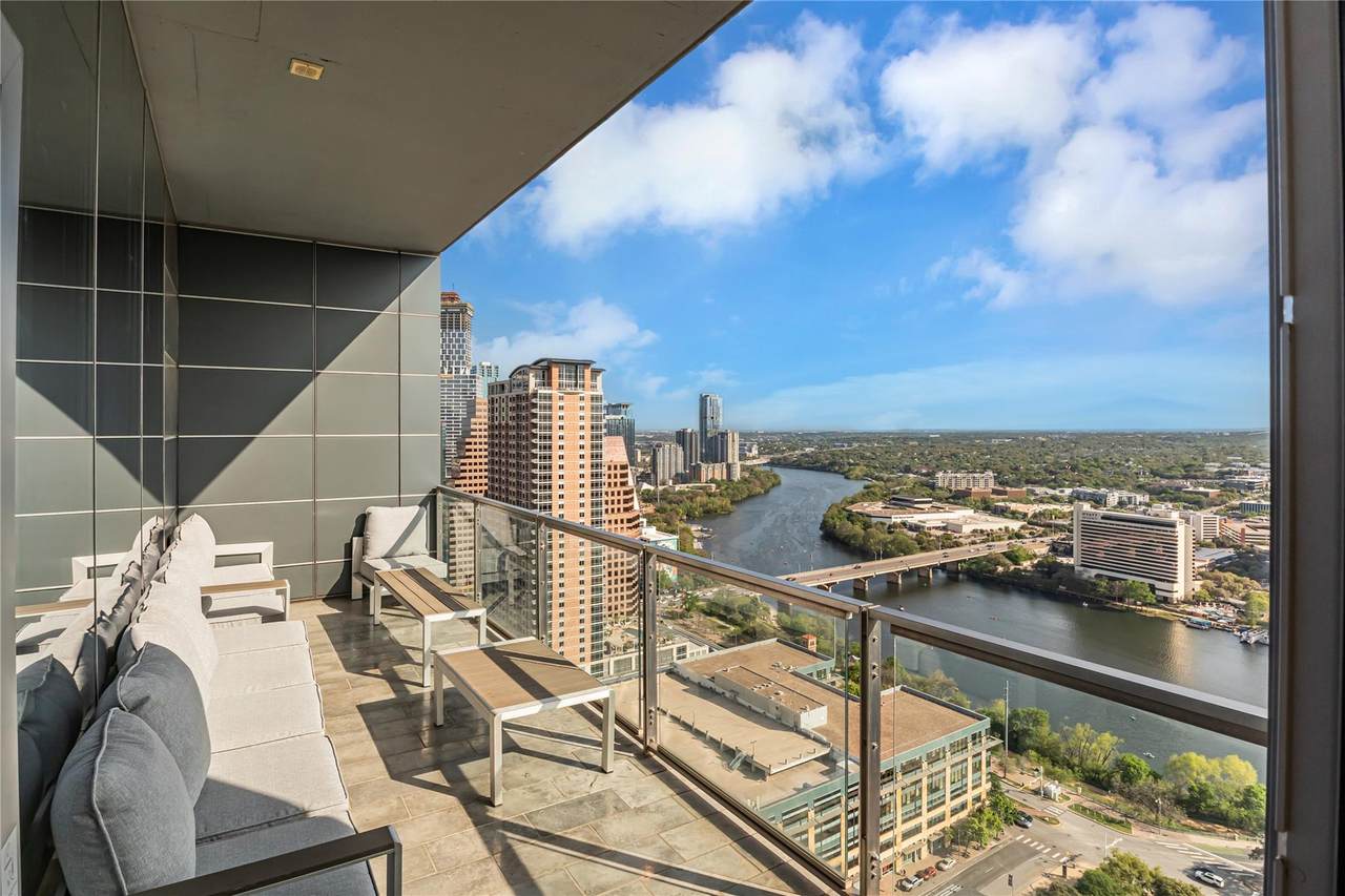 210 Lavaca St - Photo 1