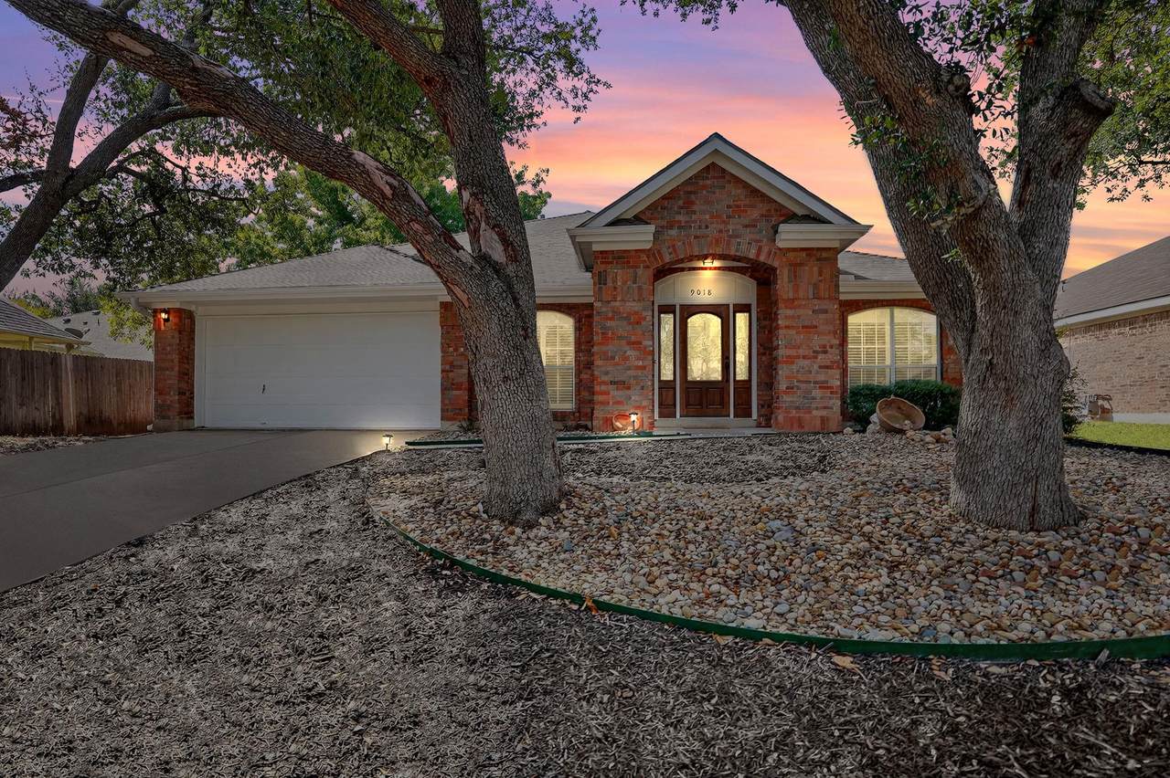 9018 Marthas Dr - Photo 1