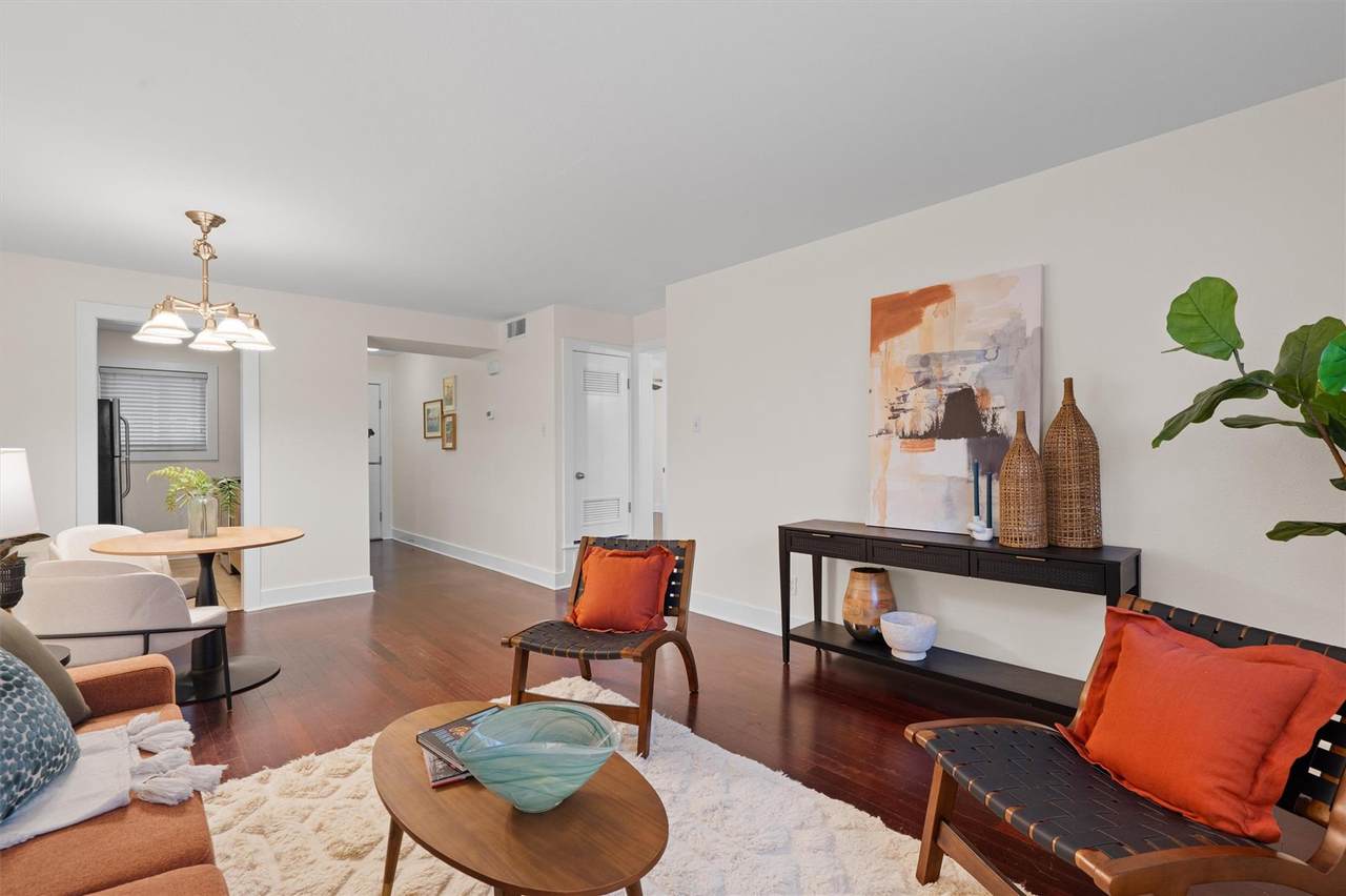 3815 Guadalupe St - Photo 1