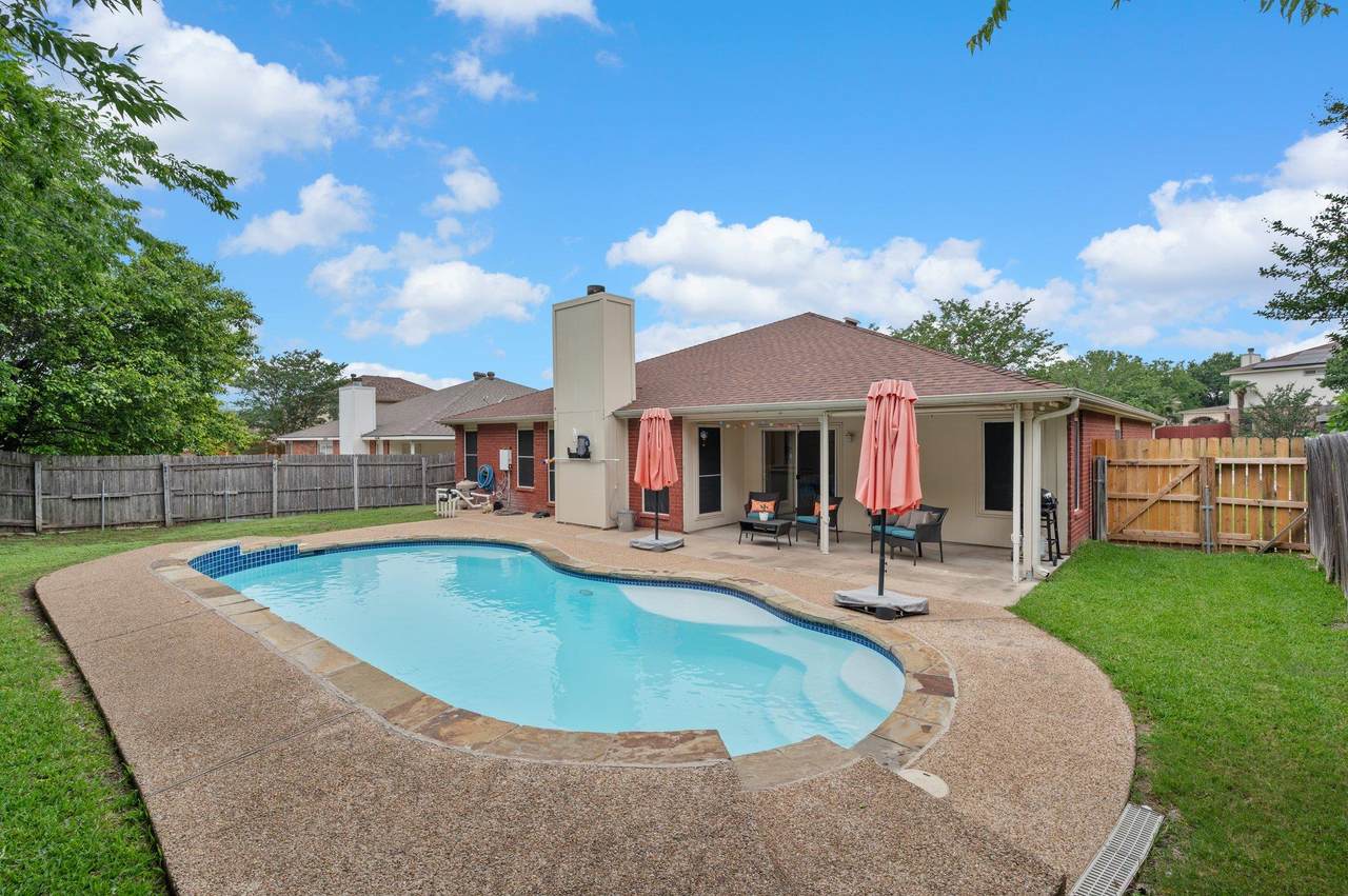 104 Missouri Dr - Photo 1