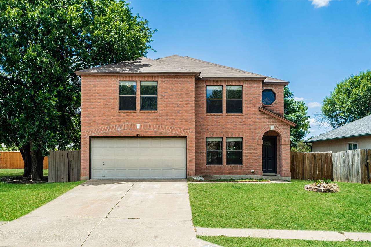 813 Kettering Dr - Photo 1