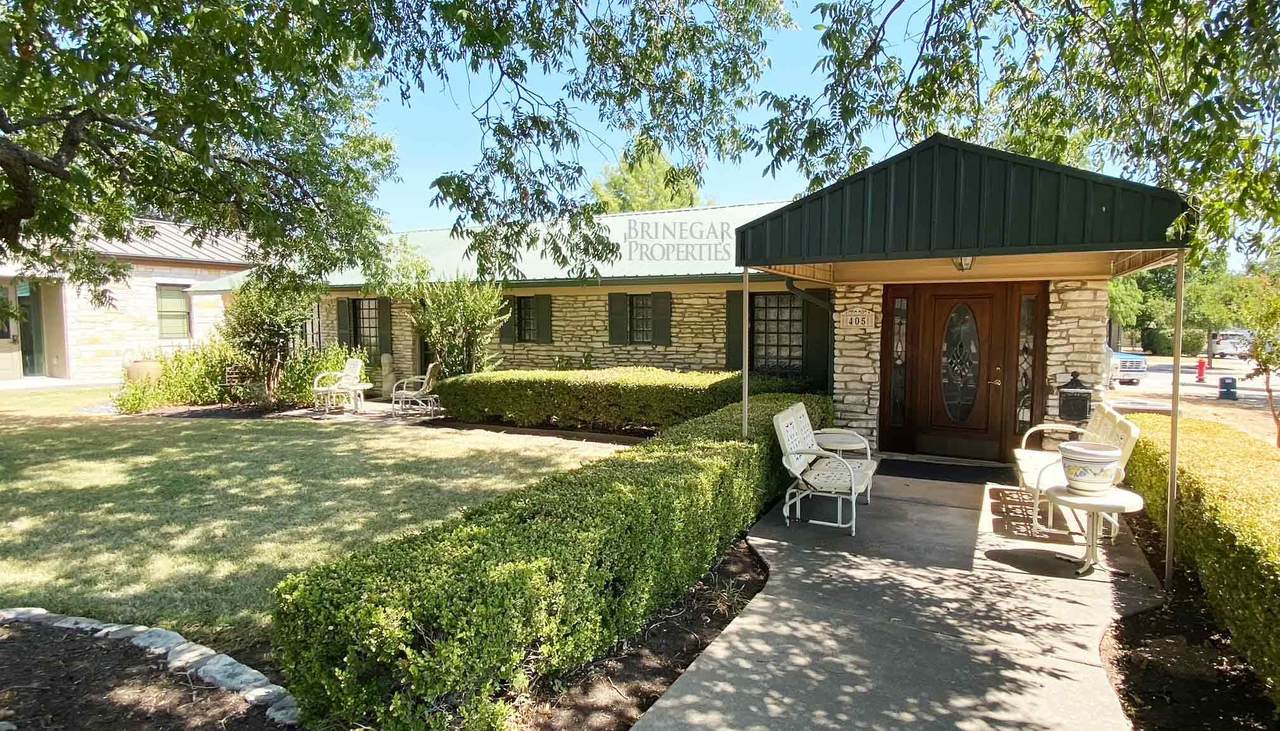 405 Round Rock Ave - Photo 1