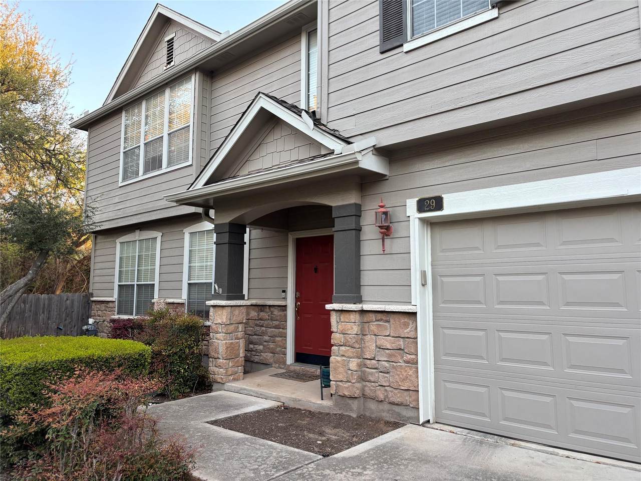 8518 Cahill Dr - Photo 1