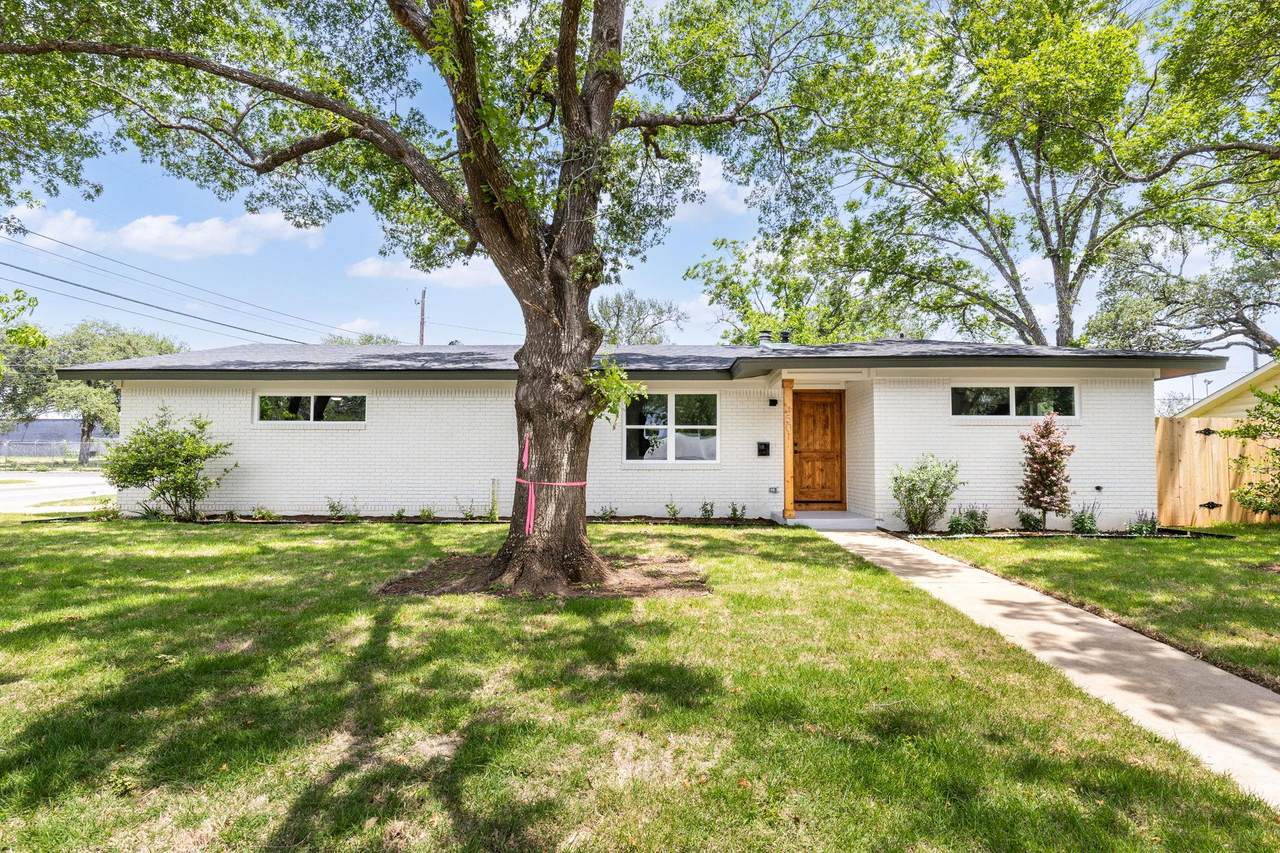 4501 Packsaddle - Photo 1