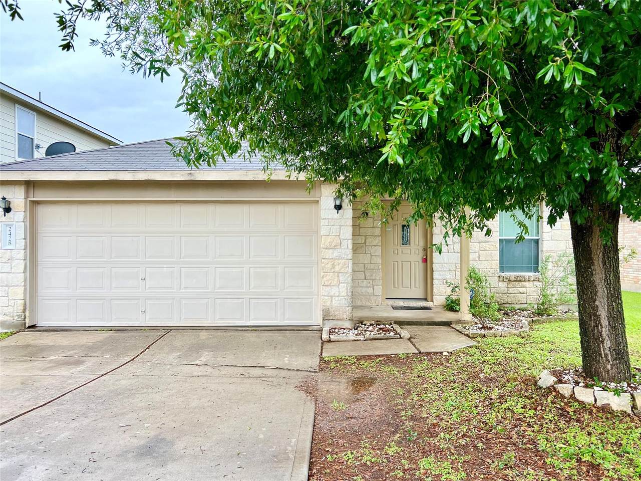 2428 Green Meadows Ln - Photo 1