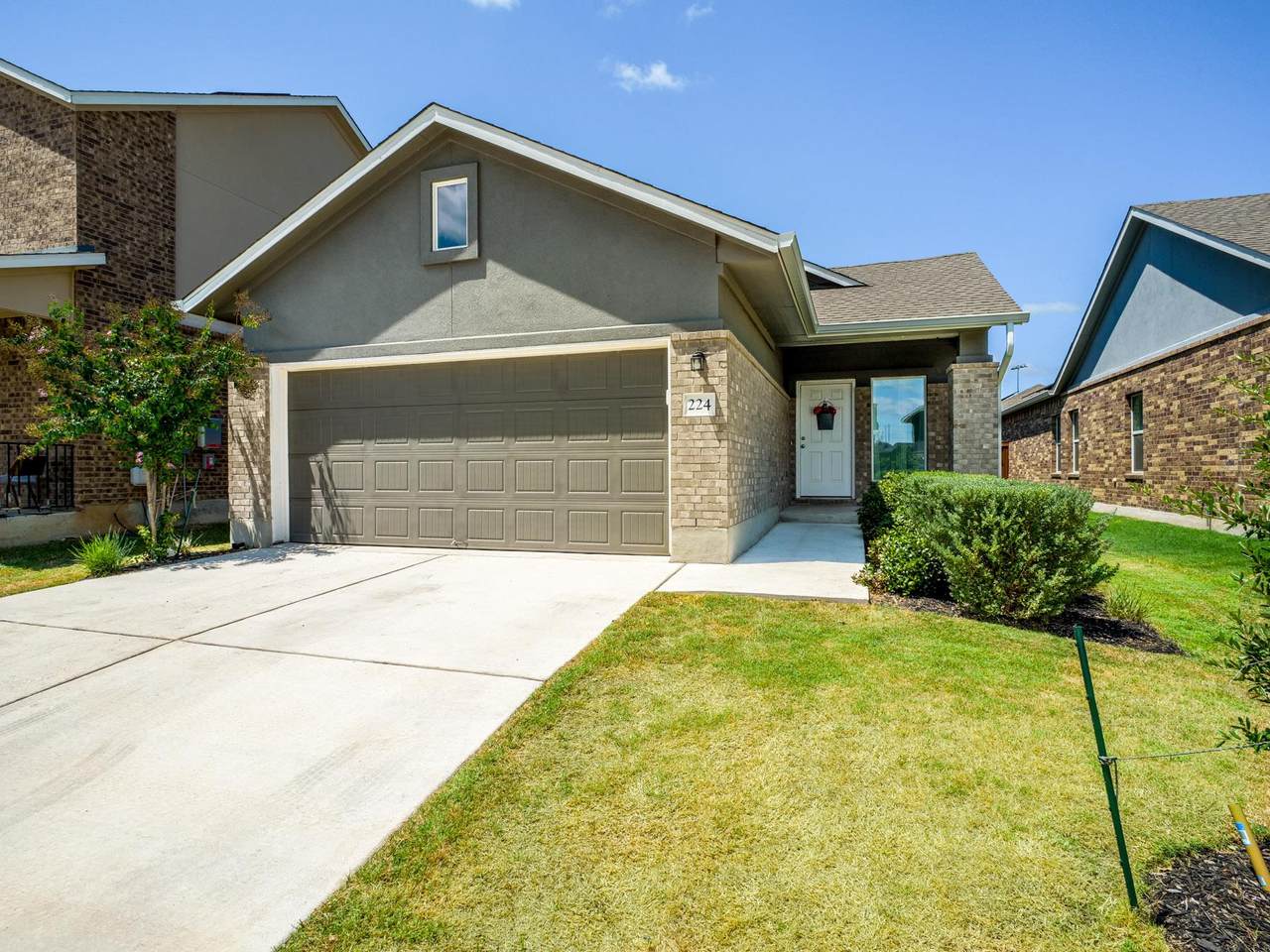 224 Grey Slate Ave - Photo 1
