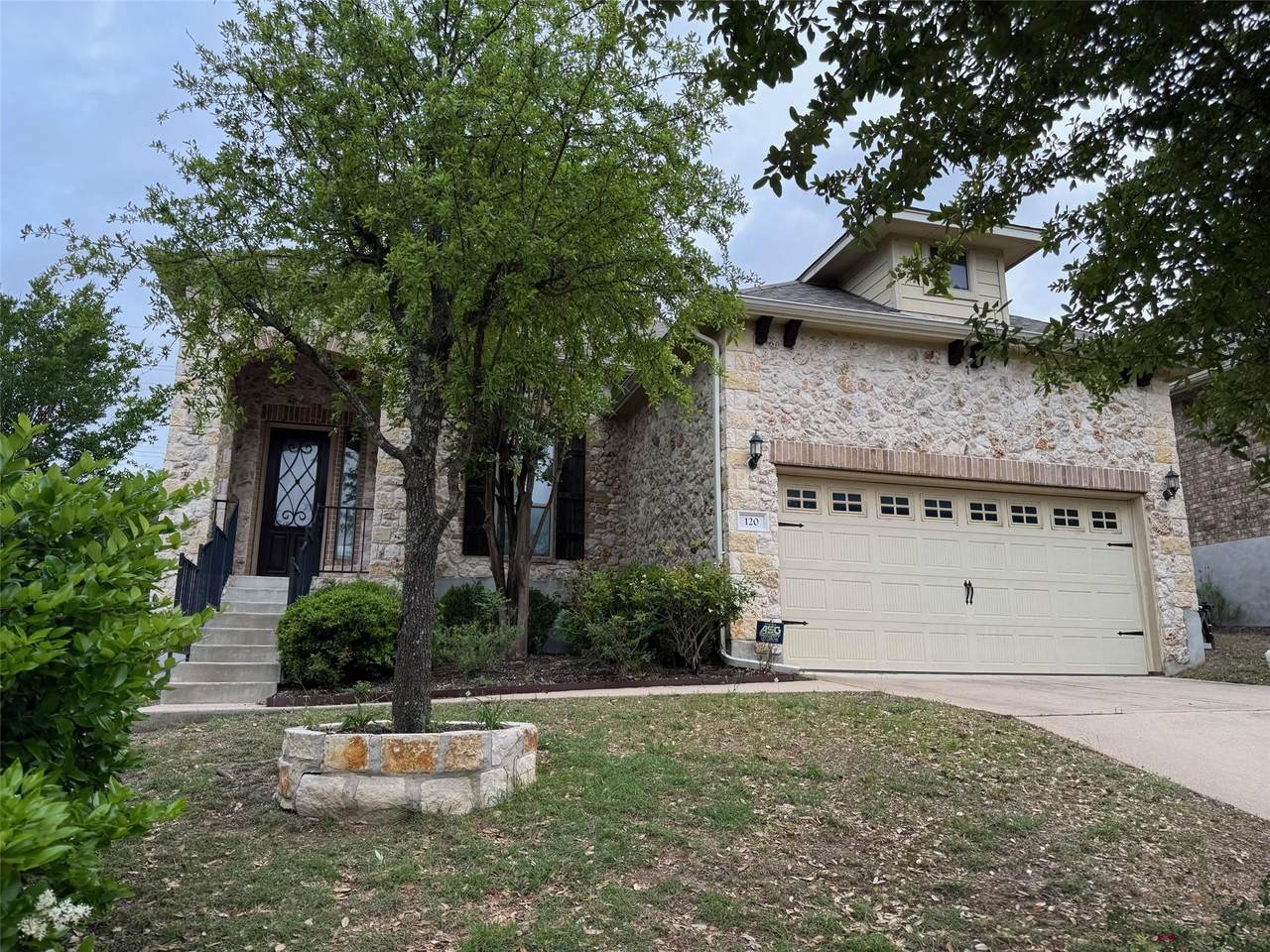 120 Adelanta Pl - Photo 1