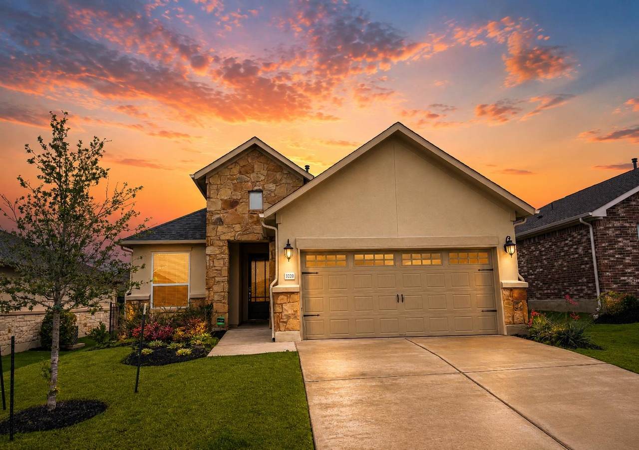 3220 Drago Dr - Photo 1