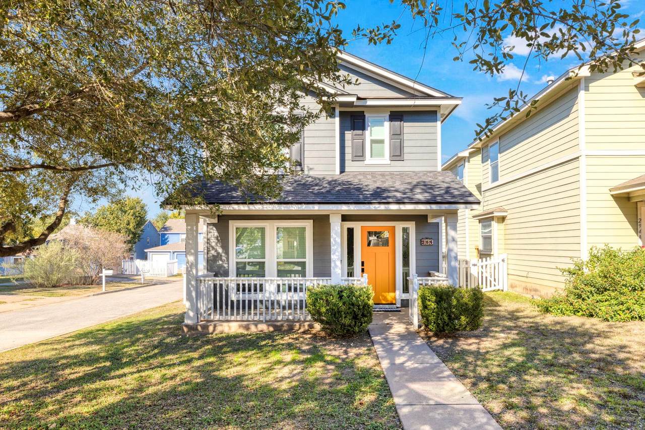 284 Michaelis Rd - Photo 1