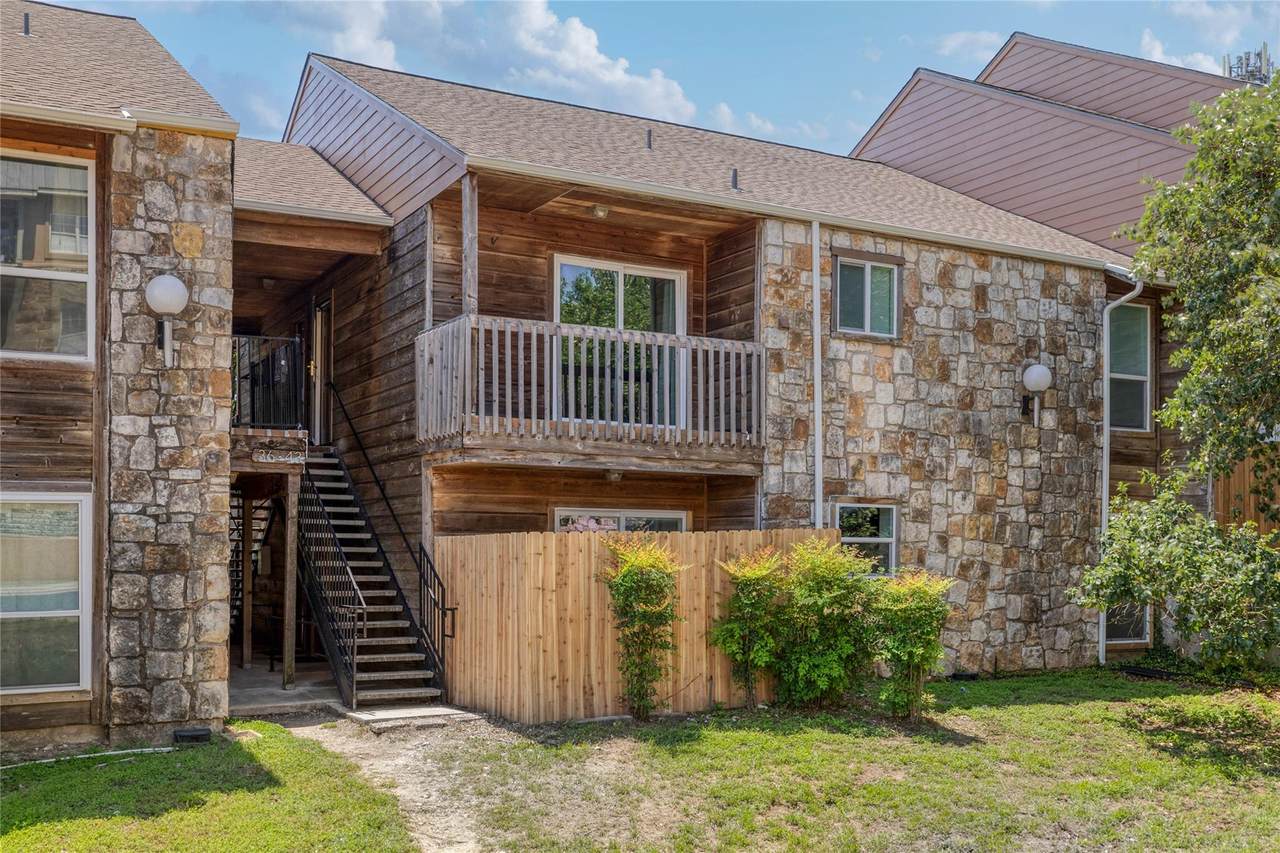 6903 Deatonhill Dr - Photo 1