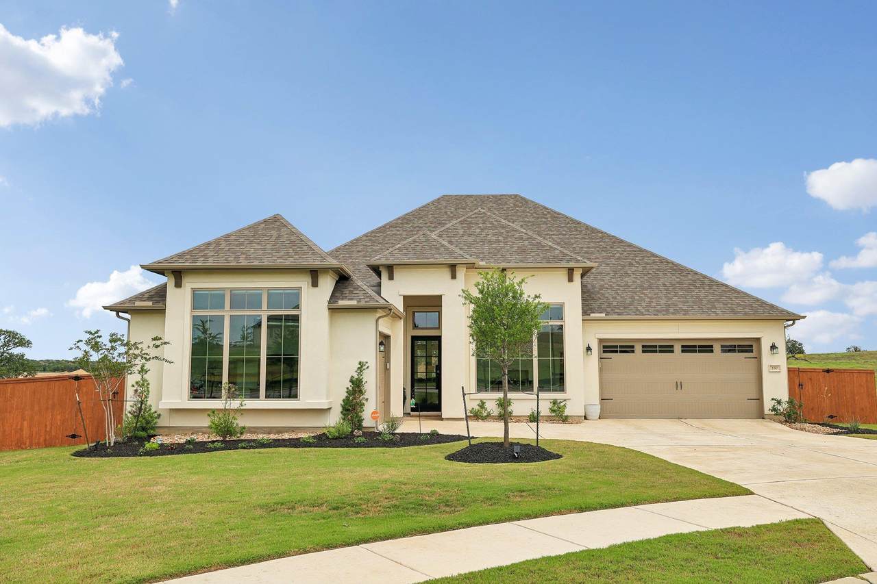 130 Firethorn Loop - Photo 1