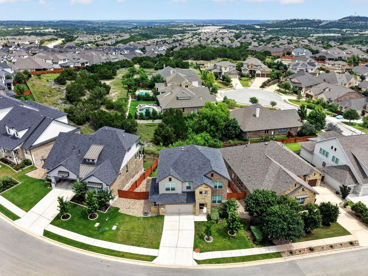 https://bt-photos.global.ssl.fastly.net/austin/1280_boomver_1_1949612-2.jpg