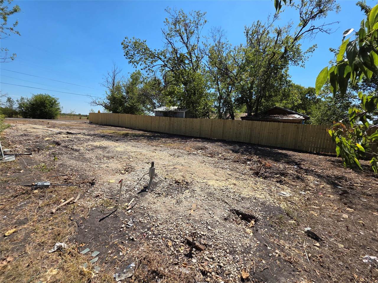 112 2nd Ave - Photo 1