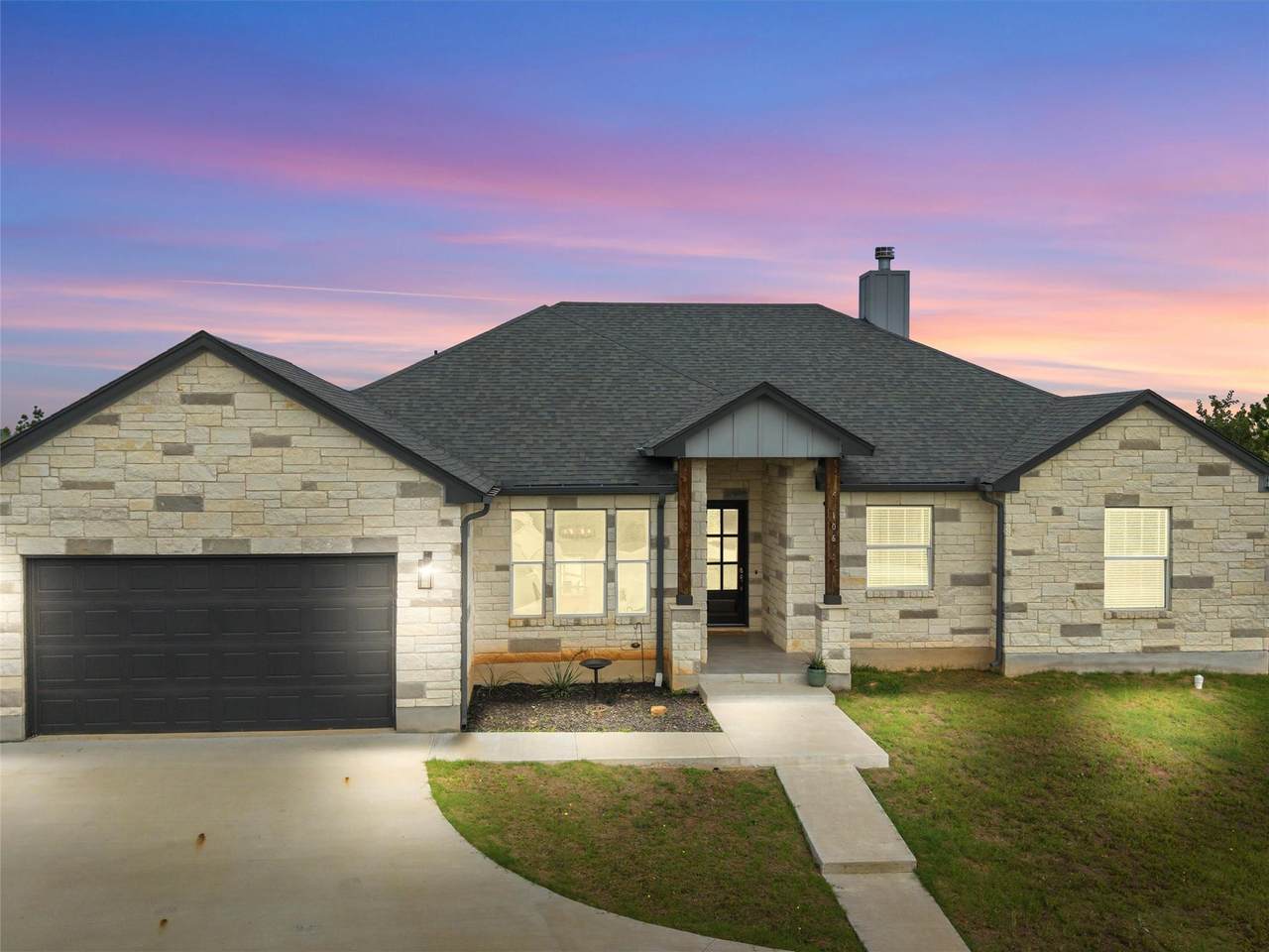 106 Pinecrest Dr - Photo 1