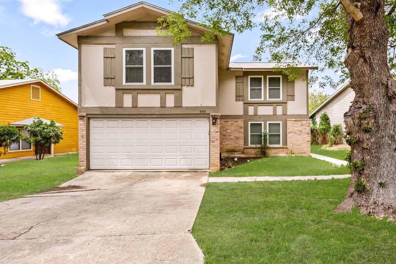 9735 Fortune Ridge Dr - Photo 1