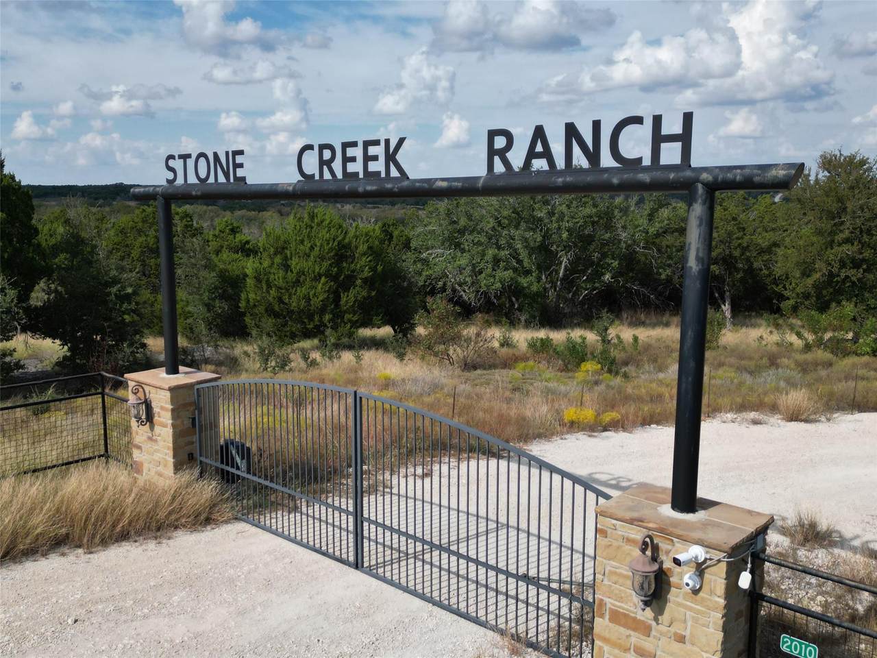 1 Stone Creek Ranch Dr - Photo 1