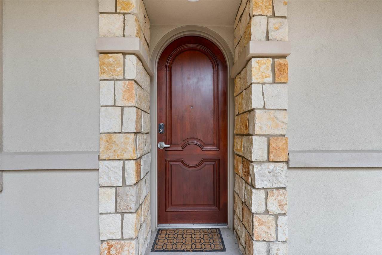 https://bt-photos.global.ssl.fastly.net/austin/1280_boomver_1_2083982-2.jpg