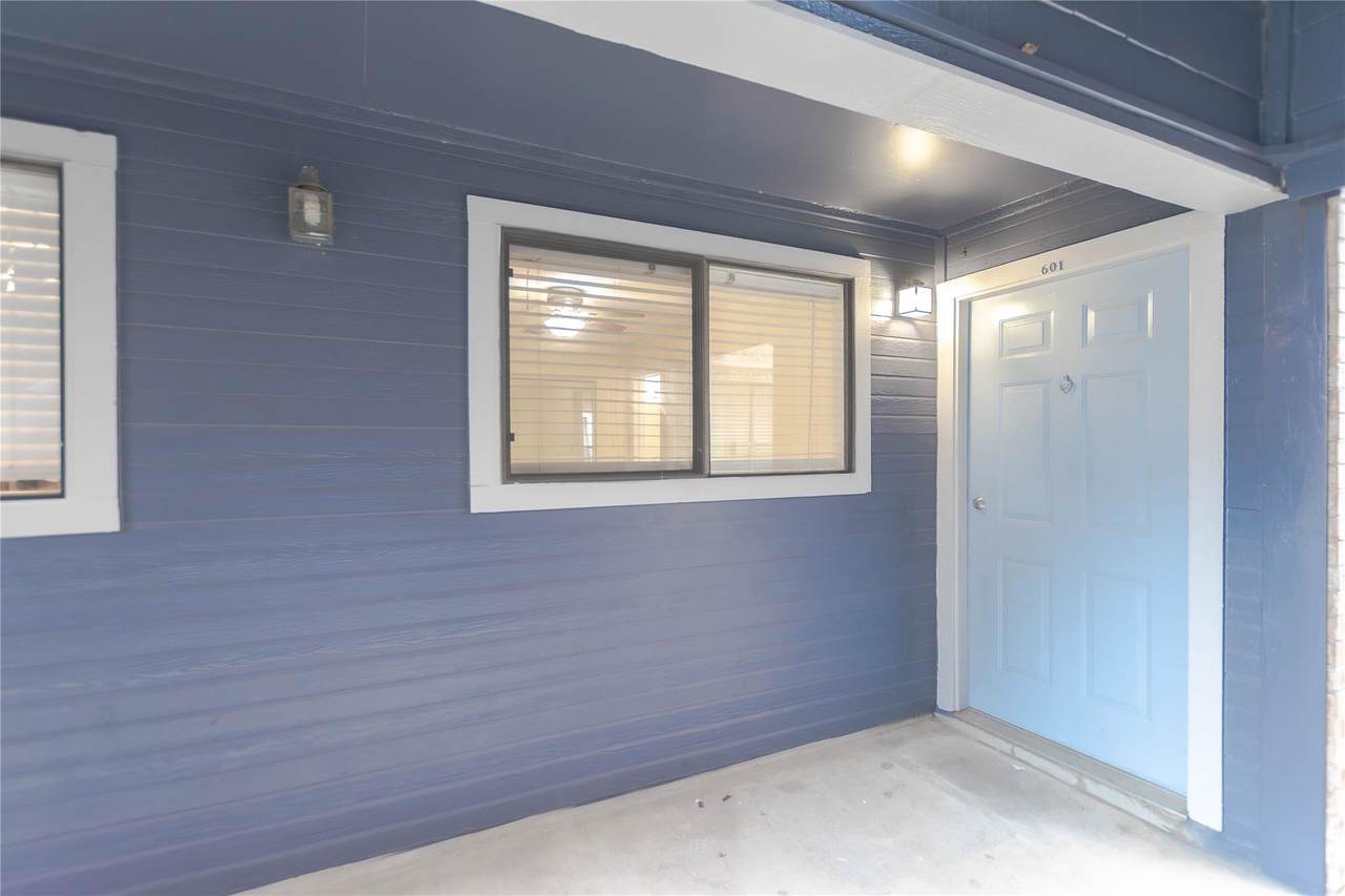 2500 Burleson Rd - Photo 1