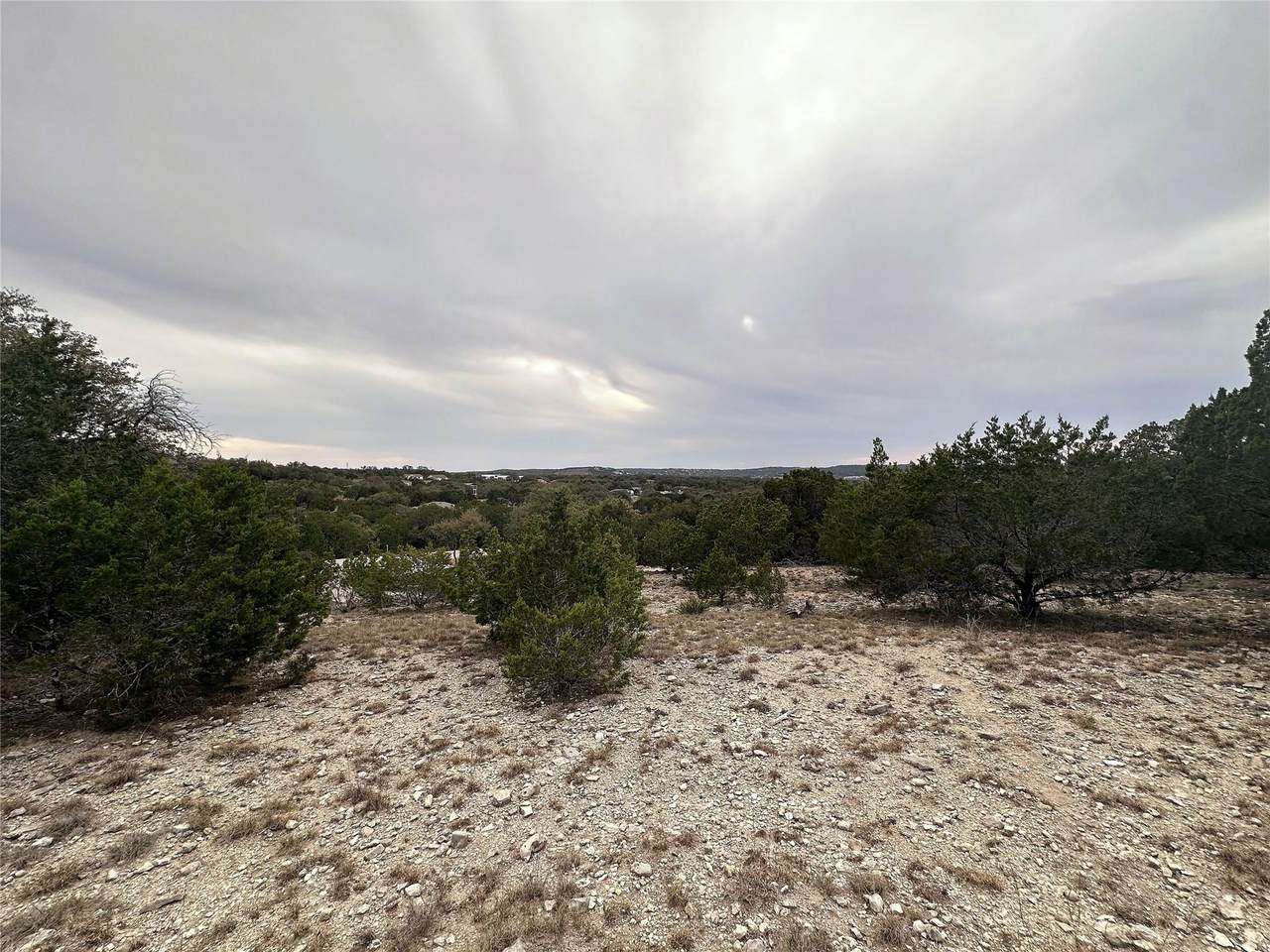 https://bt-photos.global.ssl.fastly.net/austin/1280_boomver_1_2115080-2.jpg