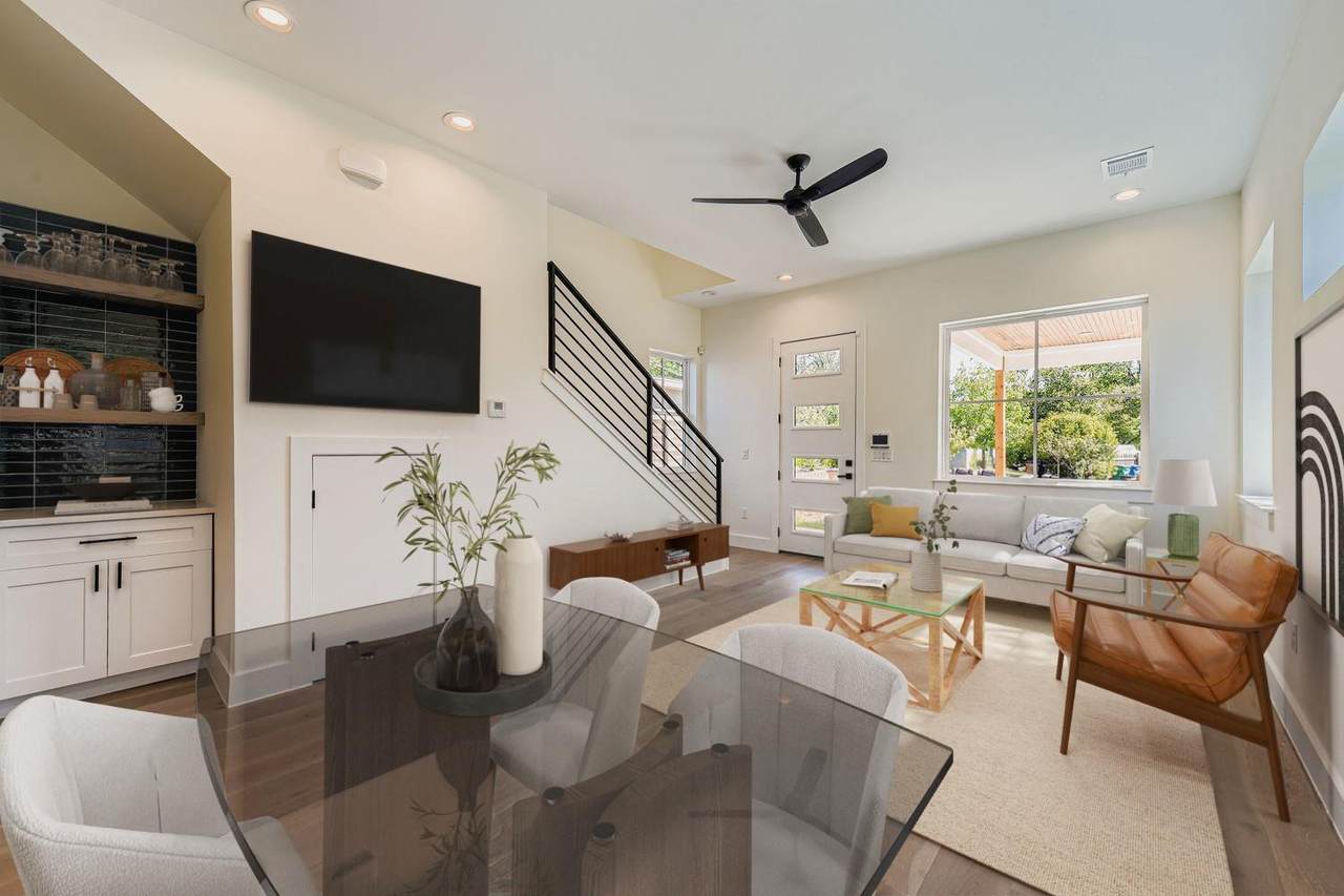 4712 Forest Dr - Photo 1