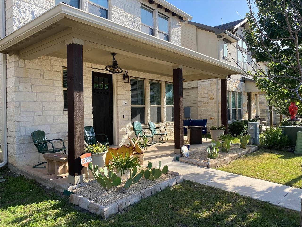 133 Buckthorn Dr - Photo 1