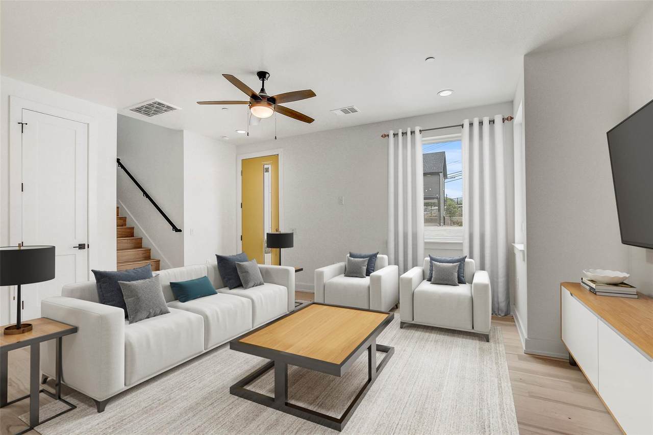 4127 12th St - Photo 1