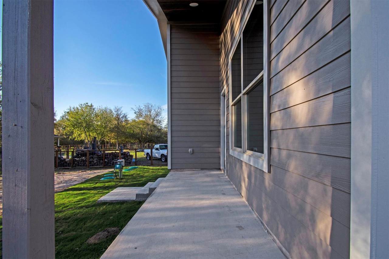 https://bt-photos.global.ssl.fastly.net/austin/1280_boomver_1_2170105-2.jpg